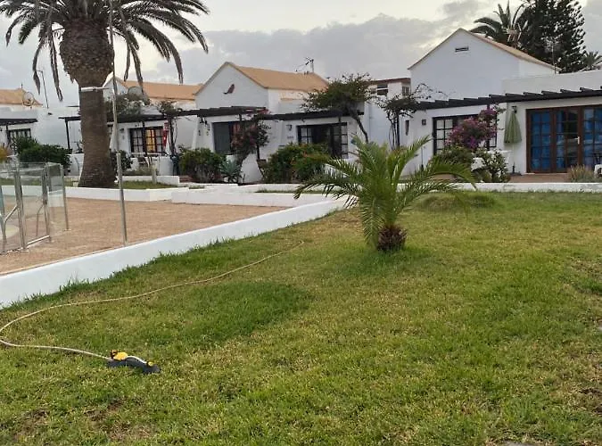 Estrella Del Mar 8. 1 Bedroom With Pool And Gardens 300 Metres From The Appartamento *