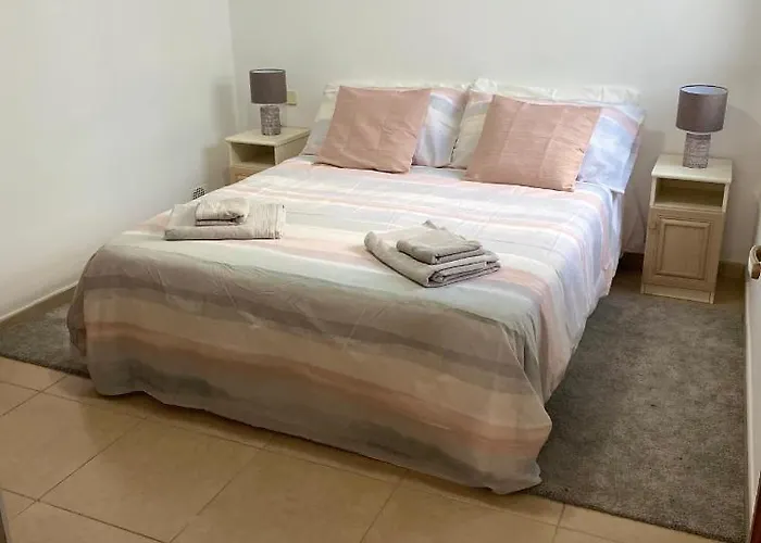 Appartamento Estrella Del Mar 8. 1 Bedroom With Pool And Gardens 300 Metres From The *